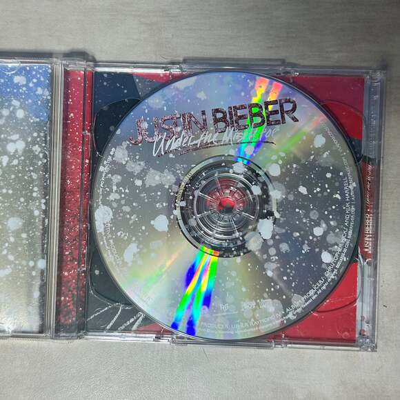 Justin Bieber CD Bundle Lot of 5 *Posters Included w Believe Album* - Picture 5 of 16